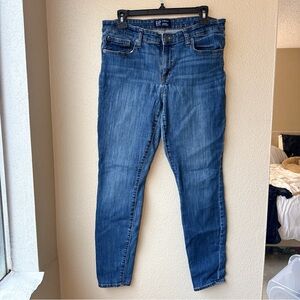 GAP Classic Blue Skinny Legging Jeans - Size 31